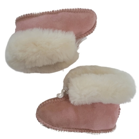 Minnetonka Moccasin Little Snuggler Sheepskin Booties - Picture 3 of 9